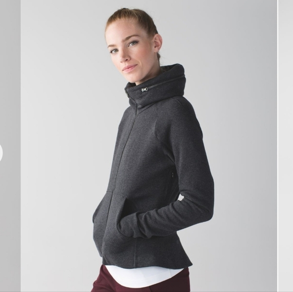 Lululemon &go Destination Hoodie 4 - Picture 1 of 13